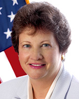 Photo of Linda Springer