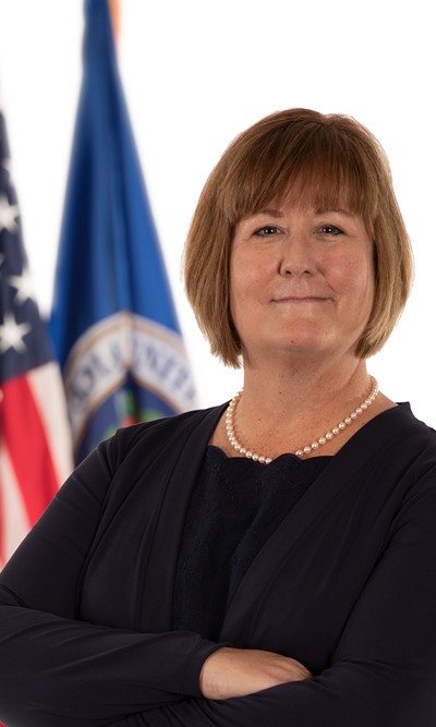 Photo of Lisa Loss